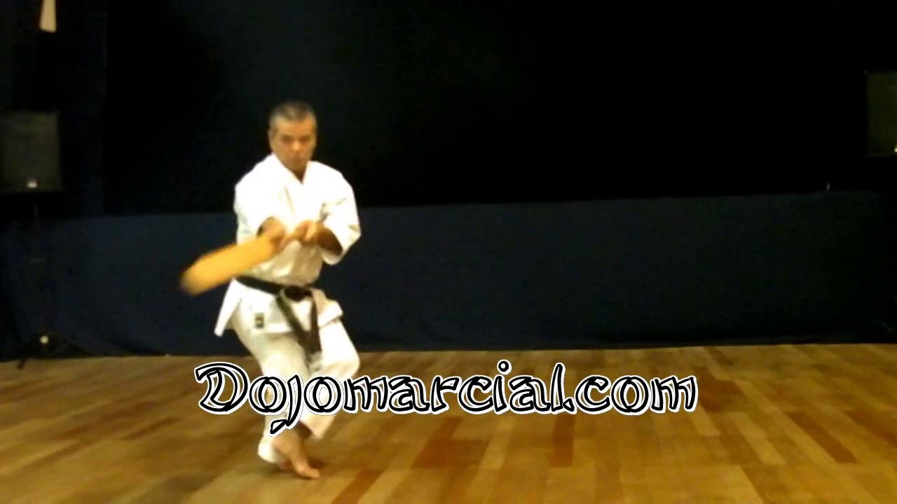 Ekubo (remo) Kobudo Kata - por Sensei Kinjo Hideyoshi 6to Dan Shorin Ryu