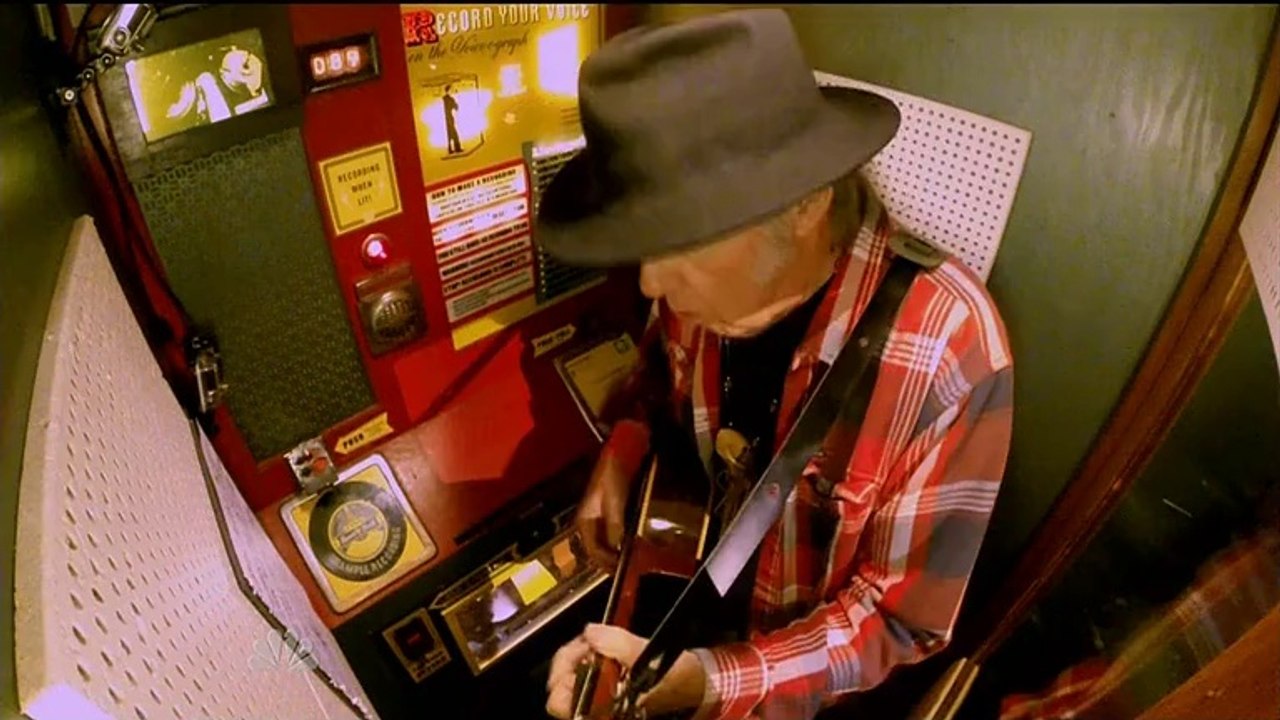 Crazy_Neil Young in Jimmy Fallon The Tonight Show.2014.05.12