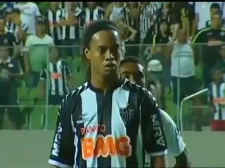 Ronaldinho Hattrick_Atletico Mineiro vs Figueirense 6-0_ 06_10_2012