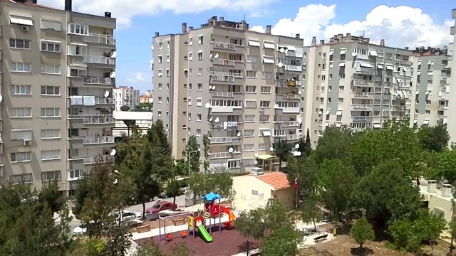 Buca, 1256. Sokak, 17 Mayıs 2014, 13.02