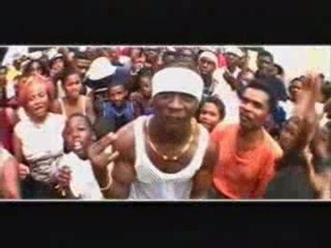 [Dancehall Video] Admiral T - En Gwadada