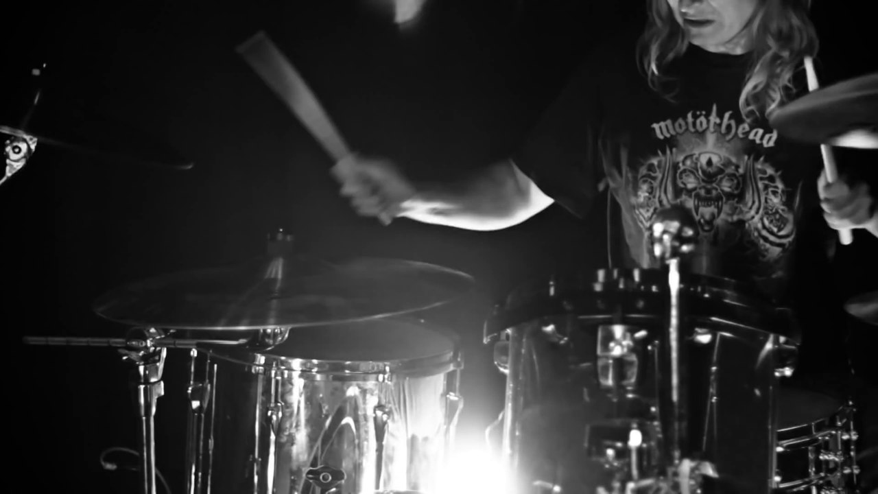 AGE OF WOE - BORN OF FIRE (OFFICIAL VIDEO)