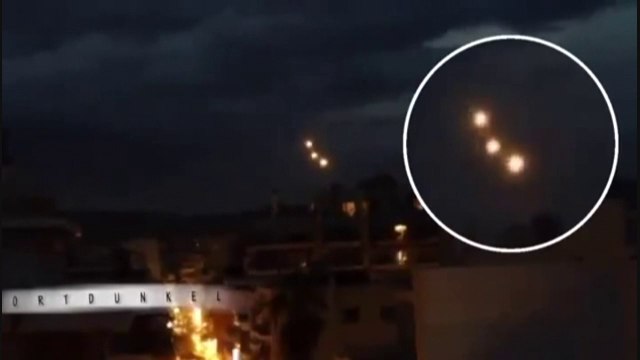 Compilation Ovnis UFOs Mai 2014