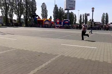 Ekstremalna Majówka Z Monster Truck 2014r Na terenie Galerii Gryf Na Słonecznym