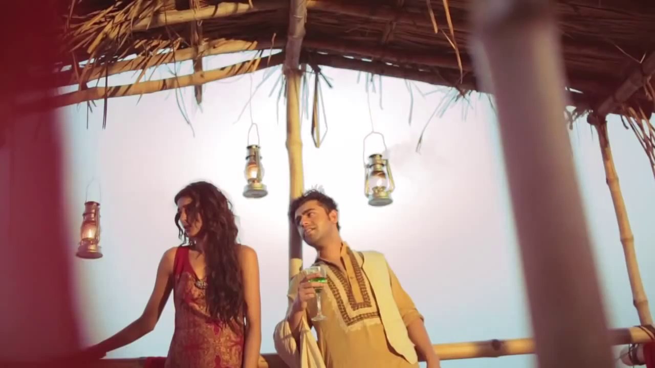 Halka Halka Suroor - Farhan Saeed (Official Video) HD
