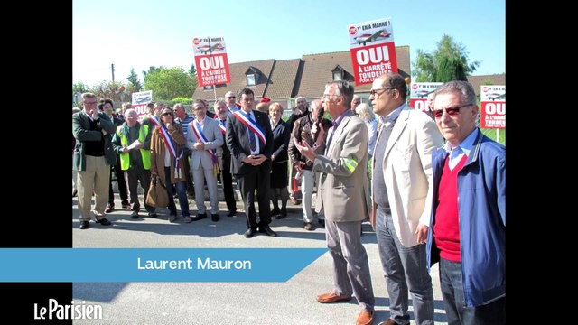 Saint-Cyr-l’Ecole : manifestation contre les nuisances des avions.