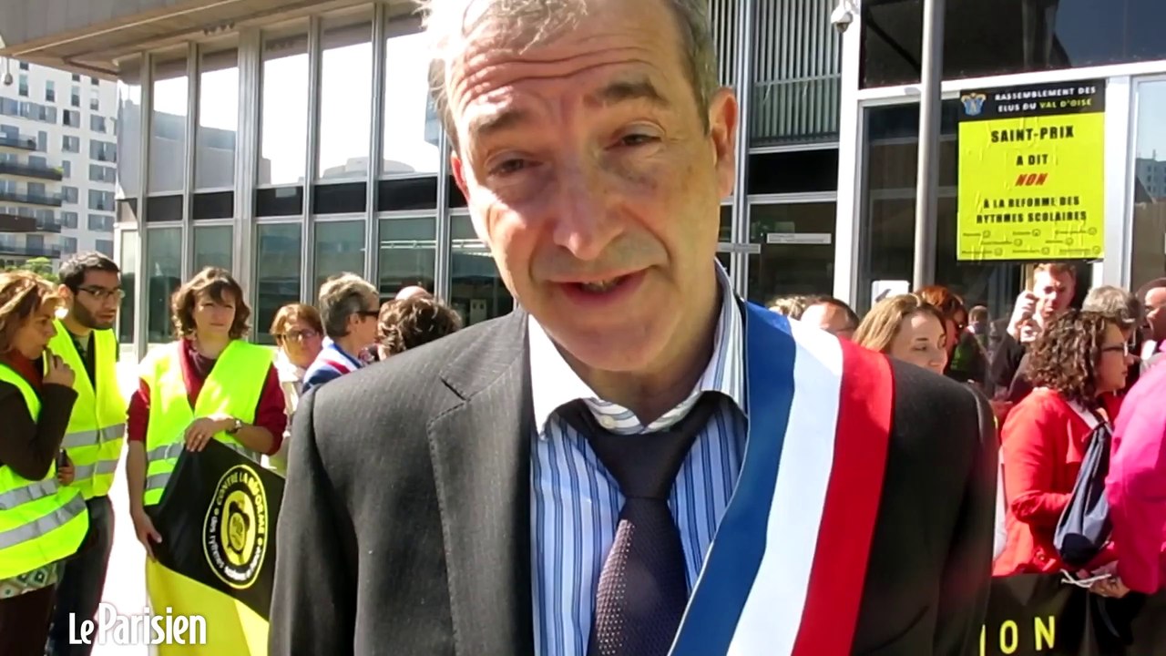 Cergy-Pontoise :manifestation contre les rythmes scolaires.