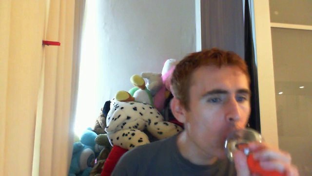 Wiwi égratigne Sarkoland de Trust