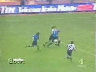 fallo di Iuliano su Ronaldo
