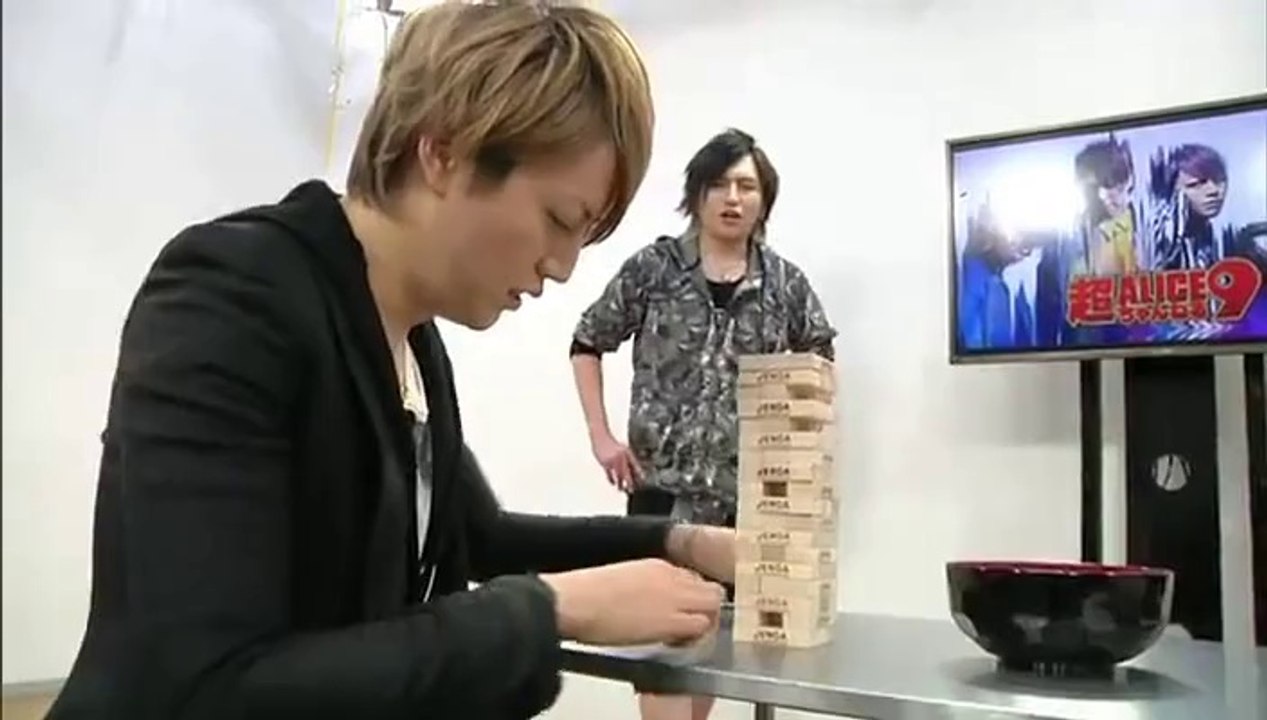 Super Alice9 Channel - April 2014 - part 2