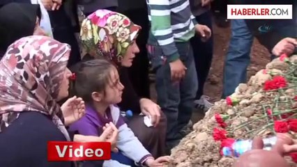 Soma Mezarlığında Edilen Dualar Ağlattı