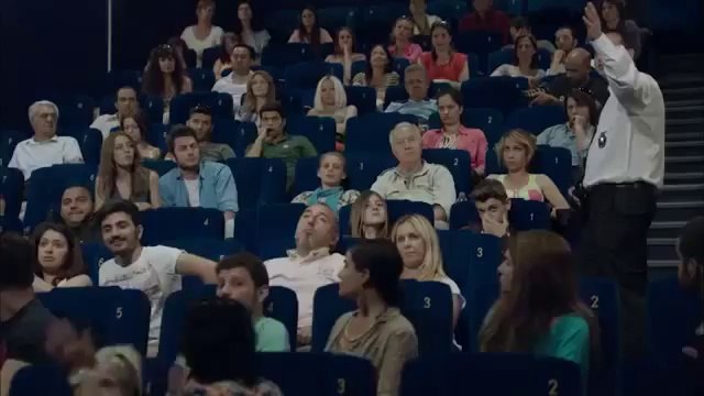 Harika Şekilde Kurgulanmış Kale Kilit Reklamı