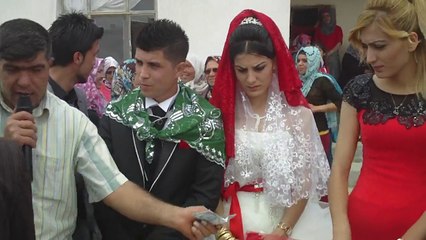 SULTAN İLE RIDVAN NIN DÜĞÜNÜ