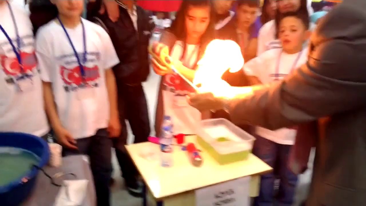 KÖPÜK BOMBA-MURAT ÜSTÜNDAĞ-FEN BİLİMLERİ ÖĞRETMENİ-BİLİM ŞENLİĞİ-12.05.2014