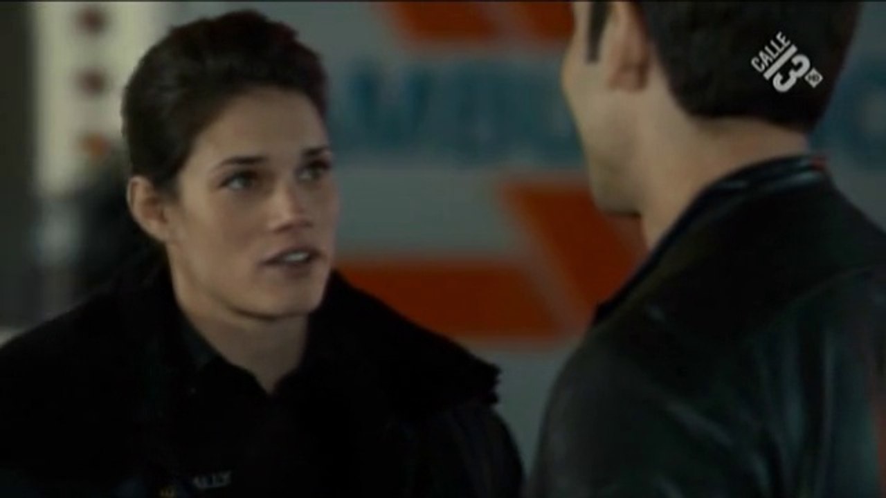 Rookie Blue. Sam y Andy 4x8