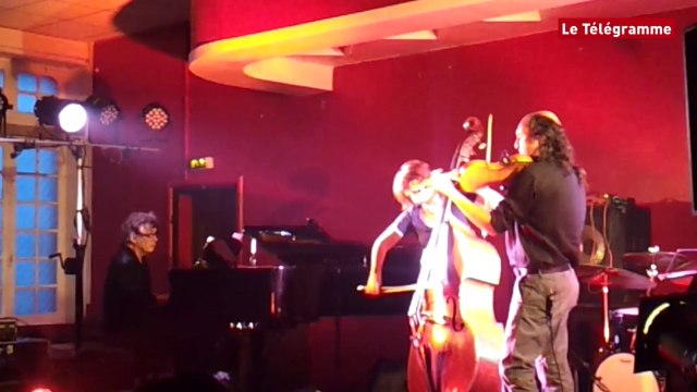 Douarnenez. Le Livioù Festival commence très fort.