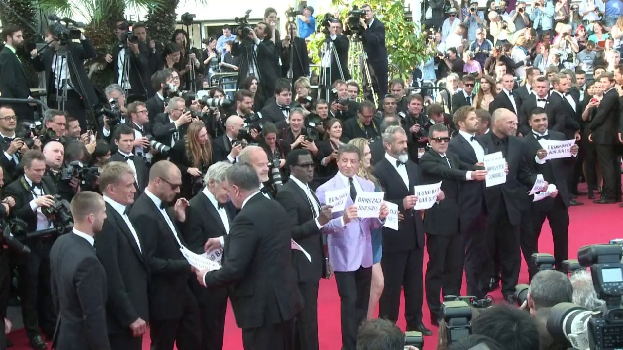 "expendables" kämpfen für entführte schulmädchen