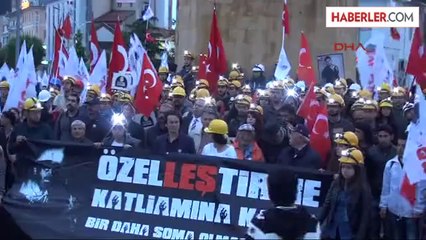 1919 Genç Çorum'da Saat Kulesi Önünde Toplandı