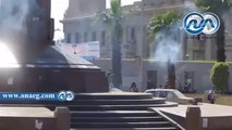 اشتباكات بالغاز والحجارة بين الأمن وطلاب الإخوان أمام جامعة القاهرة