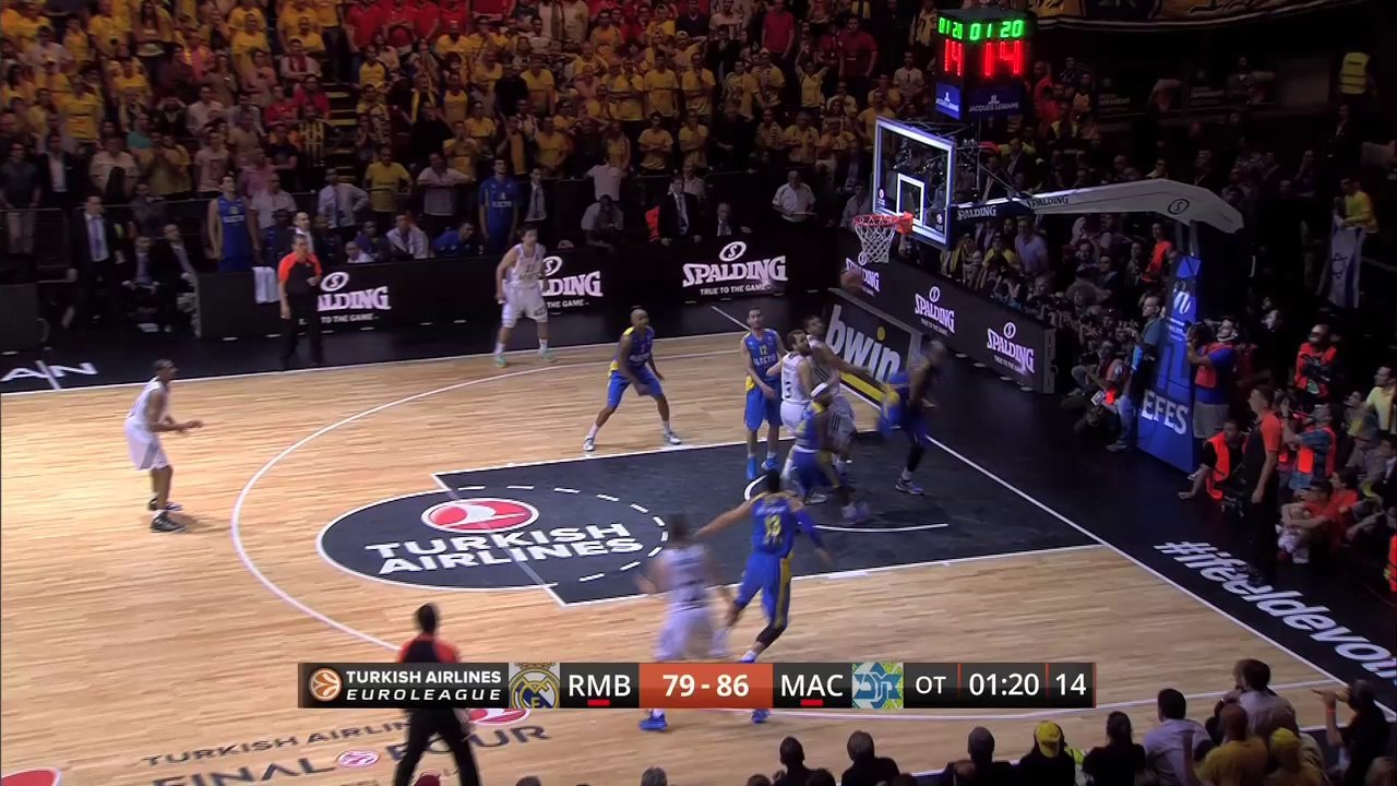 Championship Game Magic Moment: Crucial block by Alex Tyus, Maccabi Electra Tel Aviv