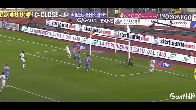 Ricardo Kaká _ A.C. Milan _ Skills & Goals _ 2014 HD