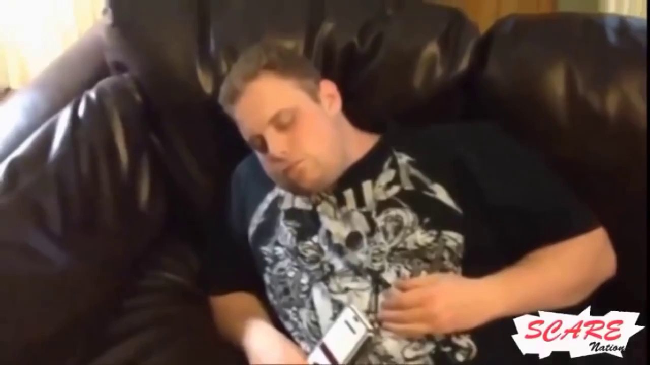 Scary Wake up Pranks Compilation 2014