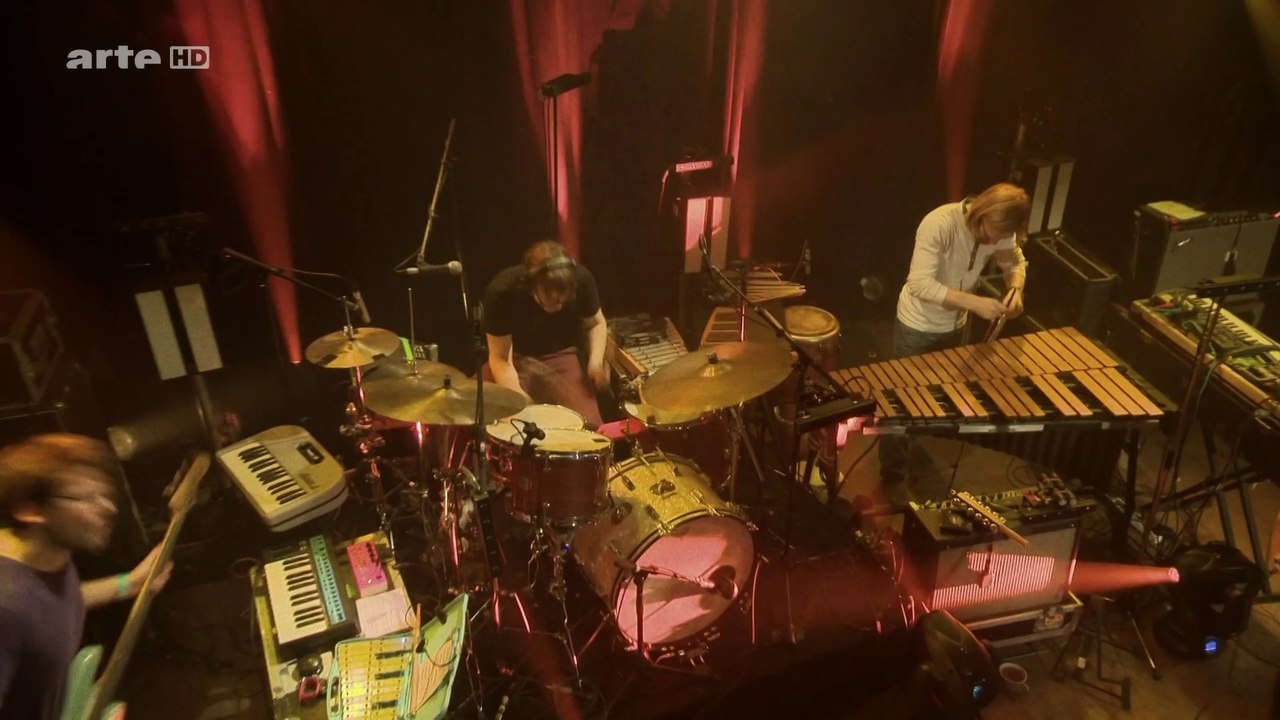 Neon Golden (Live)