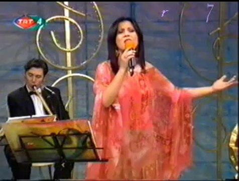 Özlem KARAAĞAÇ-Hüzün (Hüzün Zaman Zaman Deli Dalgalarla Gelir)