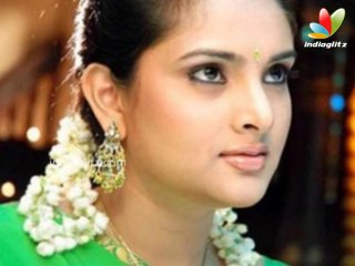Defeated Ramya Congratulates Opponent Puttraju | Hot Bollywood News | Loksabha Elections Result 2014