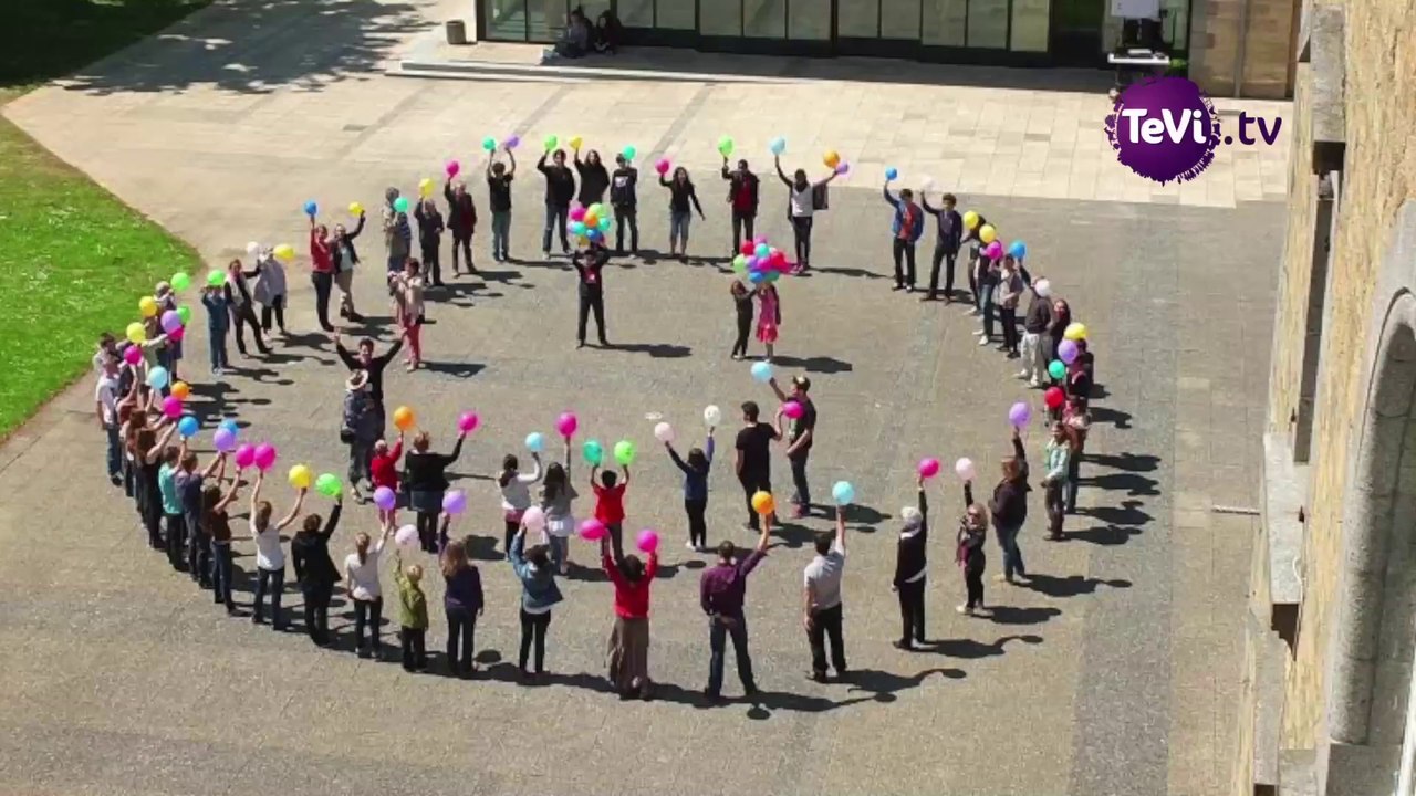 Smiley géant à Coutances [TéVi] 14-05-14
