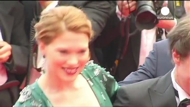 Cannes 2014 : les acteurs de Saint Laurent sur le tapis rouge.