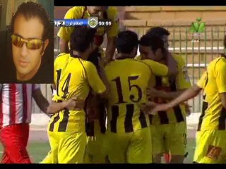 ذئاب الجبل يفترسون الضبعه