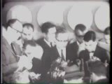 U.N. Secretary General U Thant returns frum Cuba on 1 November 1962