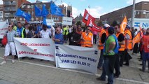 Dunkerque: les salariés de SOGEA CARONI manifestent pour l'Arena.