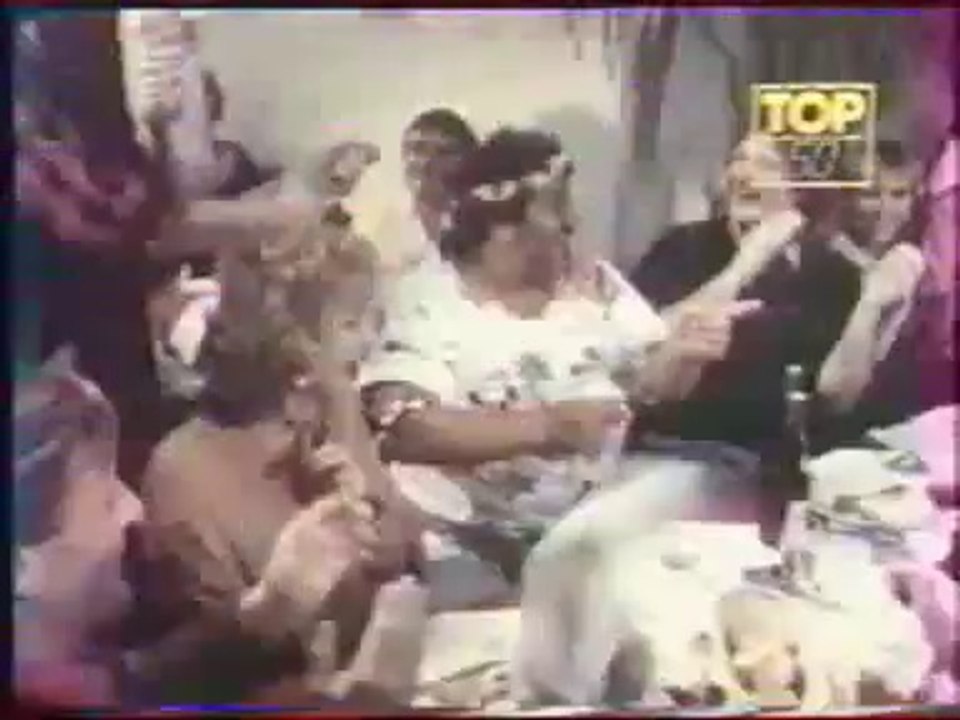 Licence IV - Viens boire un petit coup à la maison_(360p)