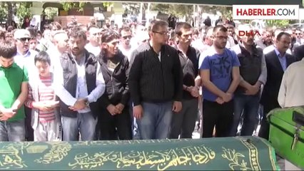 Motosiklet Kazasında Ölen Baba Oğul Toprağa Verildi