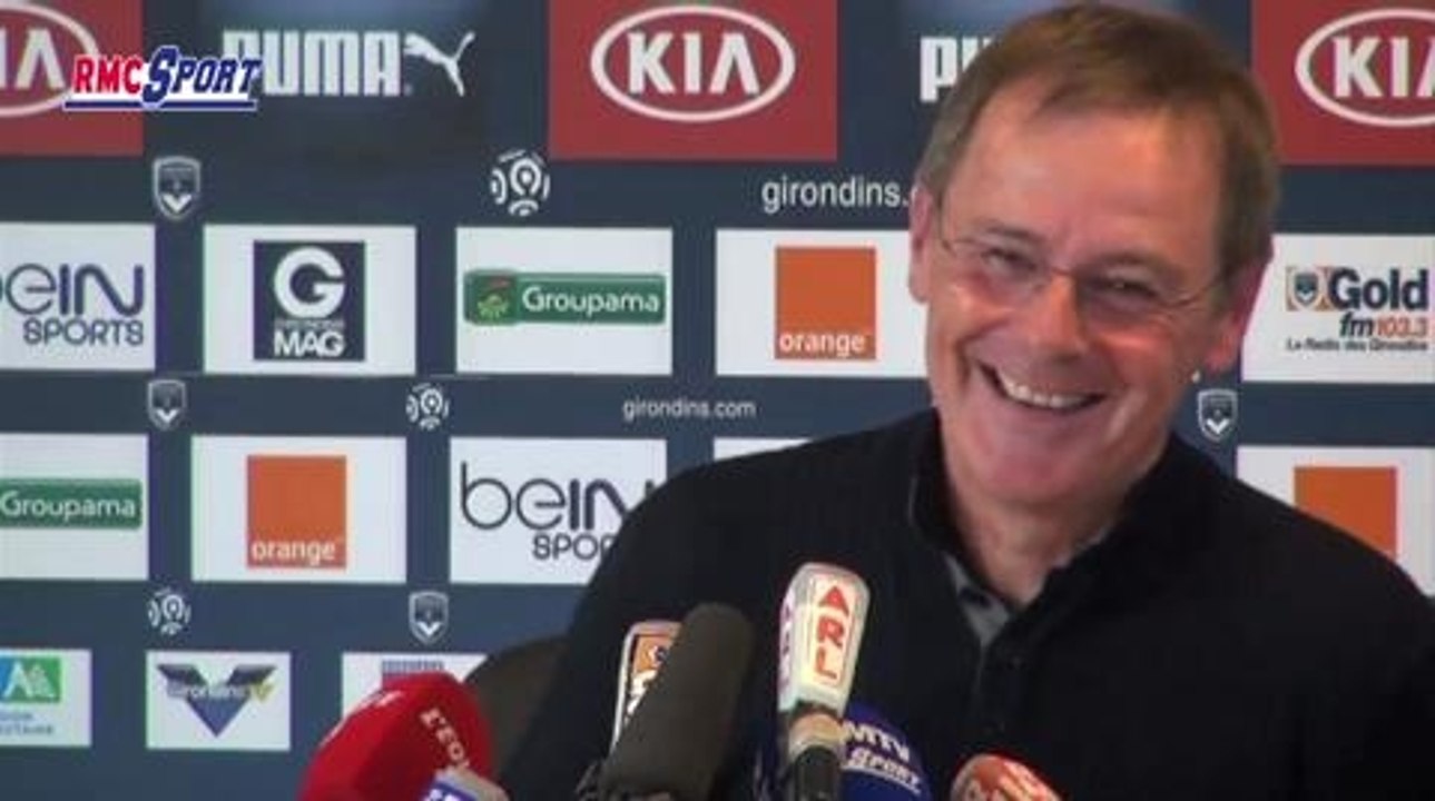 Football / Coupe du monde / Le bizutage d'Eric Bedouet - 19/05