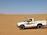 Pick up car VS giant sand Dune! Impressive...