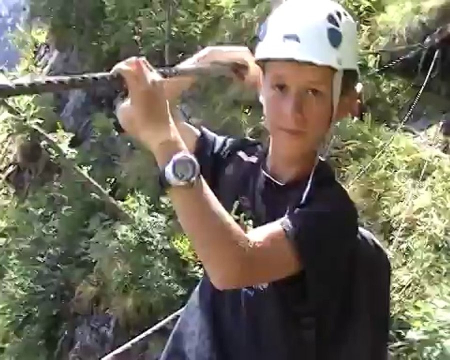 Via ferrata La Chal Roche Veyrand (Rebell yell) HD