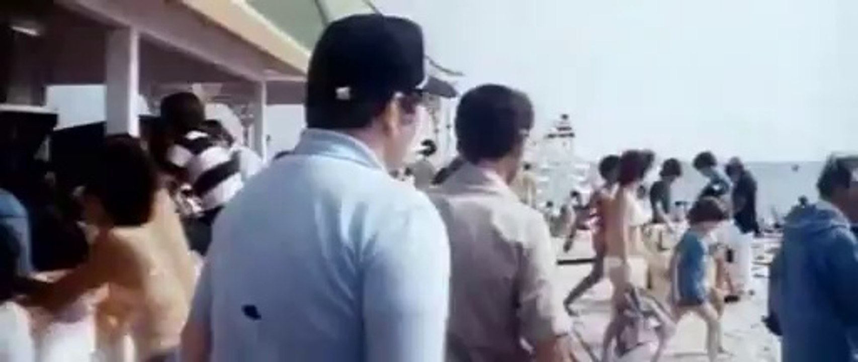 Jaws - Movie Trailer