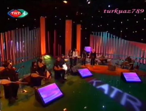 RADYO KUARTET GRUBU-Cemile'nin Gezdiği Dağlar Meşeli (Çok Sesli)