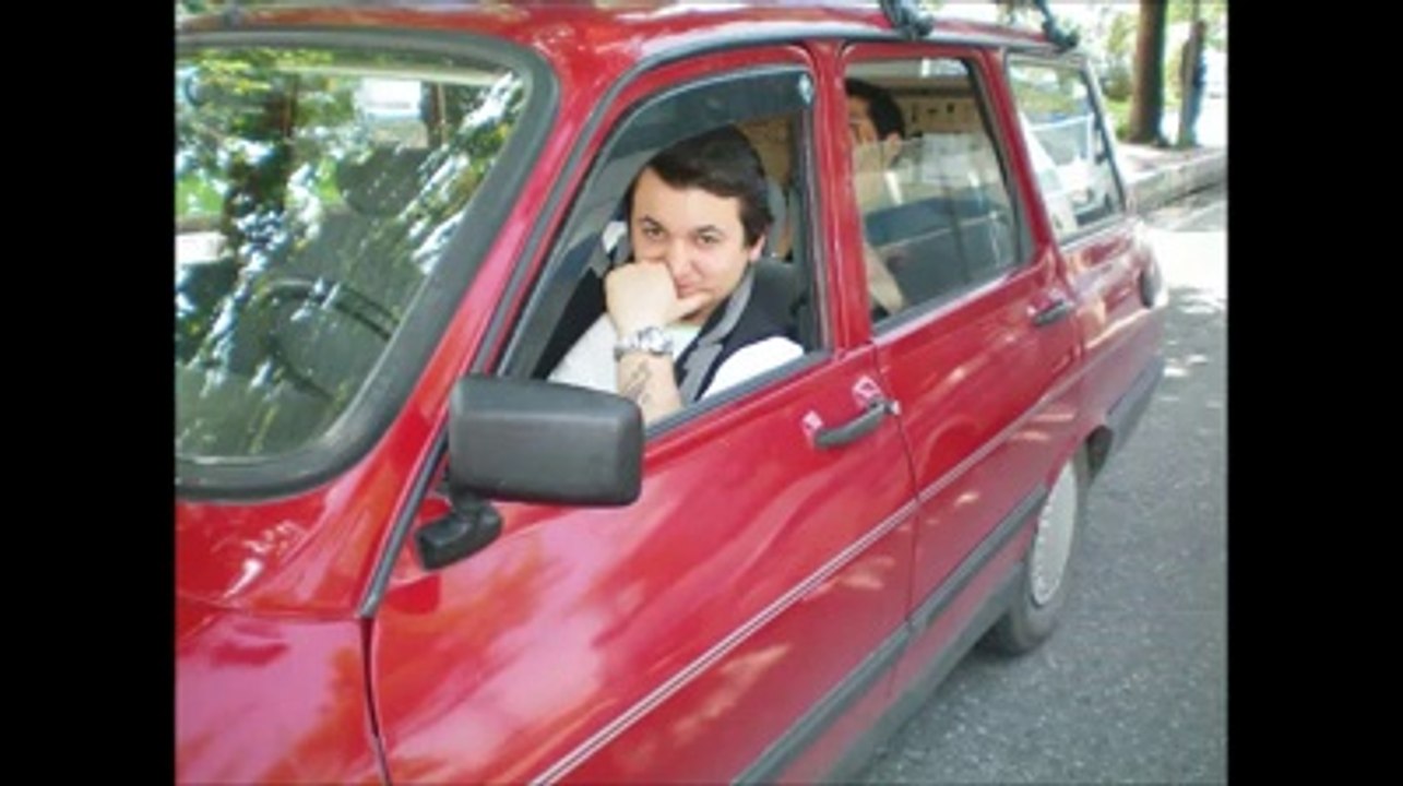 Haramiler Mavi Duvar