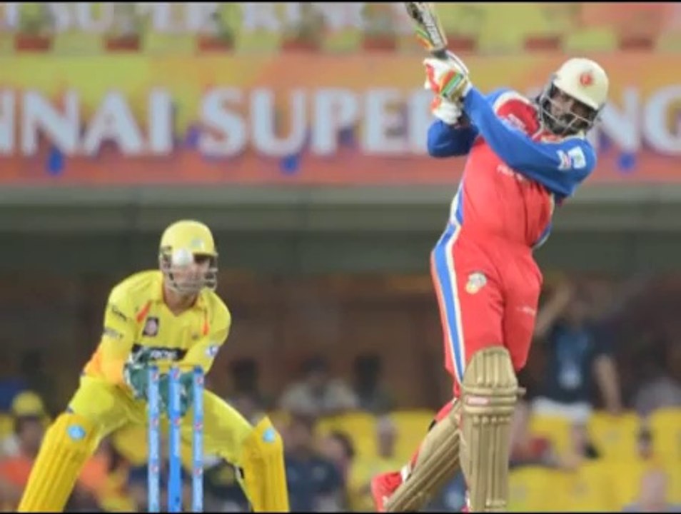 Viral Kohli beat Dhoni in IPL 7 - IANS India Videos