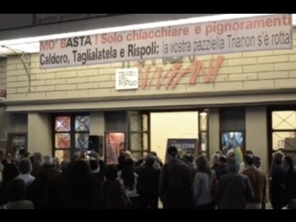 Napoli - Il Teatro Trianon all'asta, scioperano i dipendenti -1- (19.05.14)