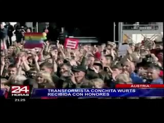 Conchita Wurst: el transformista barbudo cantó ante 10 mil personas