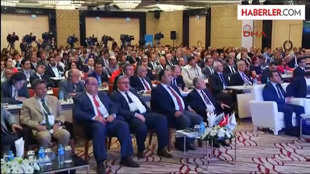 Bakan Eker, 'Süt Üretim ve Tüketiminde Değer Zinciri Konferansı'nda Konuştu