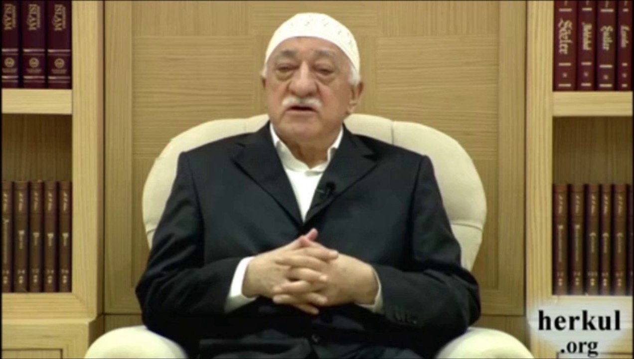 HİZMETTE SADÂKAT VE İSTİKÂMET....