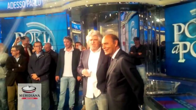 Grillo da Vespa, l'arrivo del leader M5S nello studio Rai