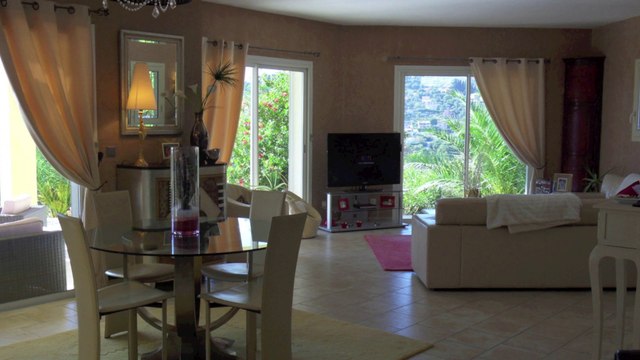 VENTE Maison à Vence - 185 m² - Piscine