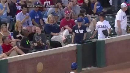 Smoothest Kid In The World - Kid Gives Foul Ball to Girl - Toronto Blue Jays VS. Texas Rangers - 2